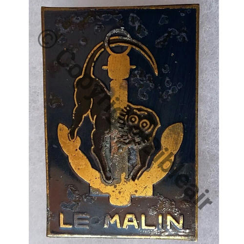 MALIN  CONTRE TORPILLEUR LE MALIN INDO  SM Metal peint Eping soudee Dos lisse irreg 34x22mm Src.leberetvert 100EurInv 